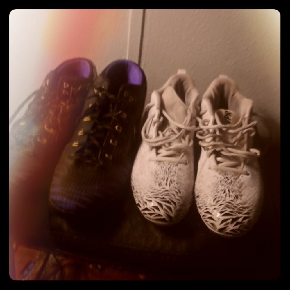 Football shoes and basketball shoes fjord hdddhdhf